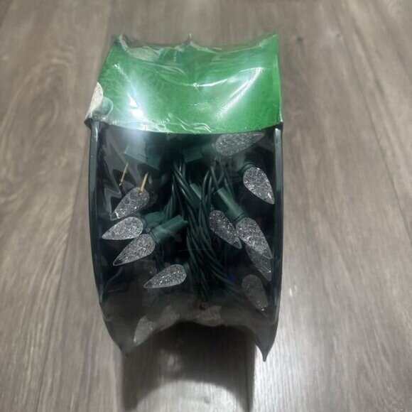 New Home Accents 150 Warm White C6 Faceted Brightness LED Lights Set Christmas - Picture 2 of 4